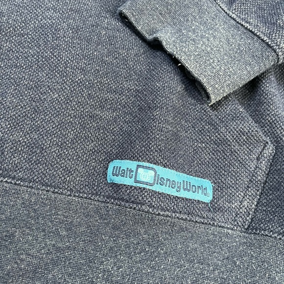 Disney Parks WDW Sweatshirt Sz M Compass Rose Discover The Magic Blue Mickey - Picture 3 of 4